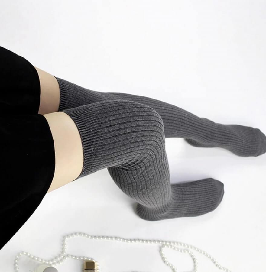 Šiltos ilgos kojinės - sensacinga sušildymo technologija